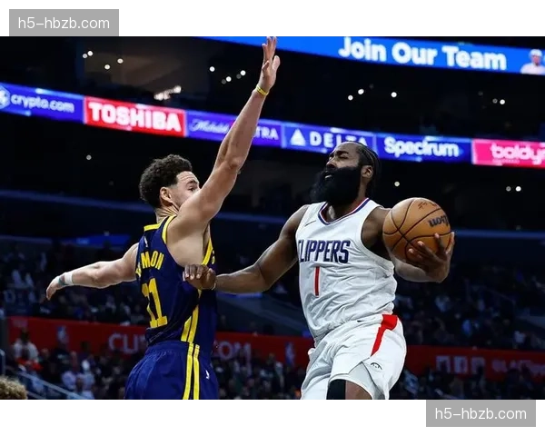 国王进攻效率联盟垫底 十五连败反映体系崩溃